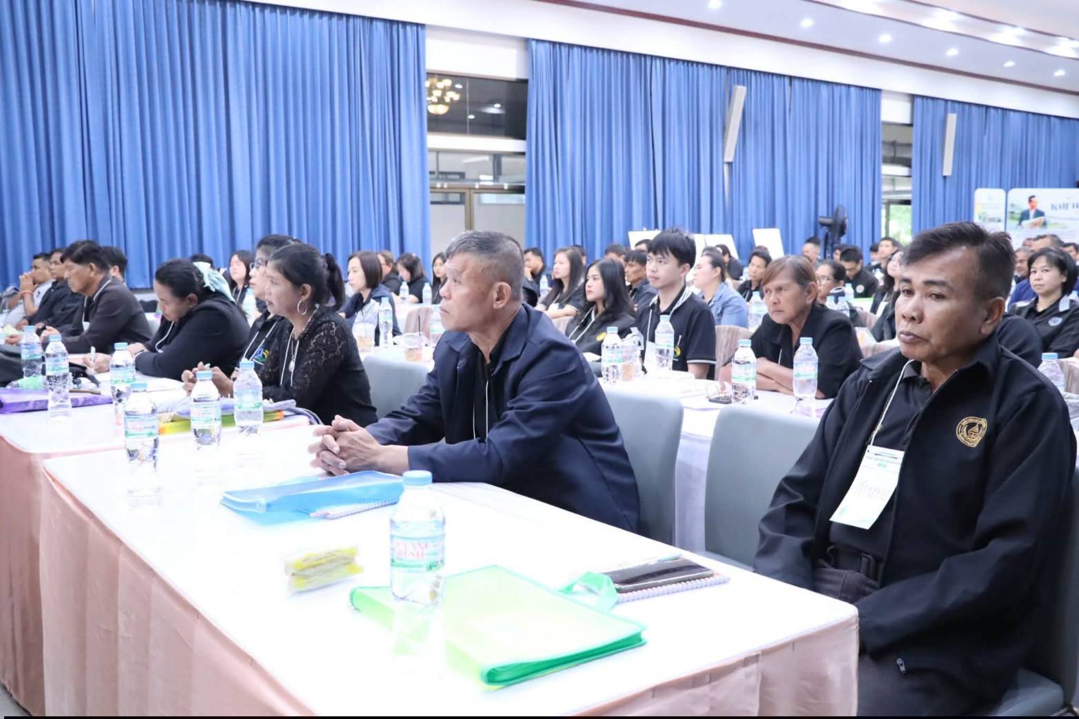 title - เลขาธิการสำนักงานการปฏิรูปที่ดินเพื่อเกษตรกรรม เป็นประธานในพิธีเปิดโครงการฝึกอบรมเชิงปฏิบัติการ หลักสูตร “รู้ปลูก รู้รักษา รู้คุณค่าของหญ้าแฝก” ระยะที่ 2 ภายใต้โครงการพัฒนาและรณรงค์การใช้หญ้าแฝกอันเนื่องมาจากพระราชดำริ ประจำปีงบประมาณ พ.ศ. 2569 ณ ศูนย์ส่งเสริมและพัฒนาอาชีพเสริมนอกภาคการเกษตร (ศพส.)